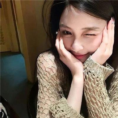 和阿姨谈心后，我开启了攻略系统